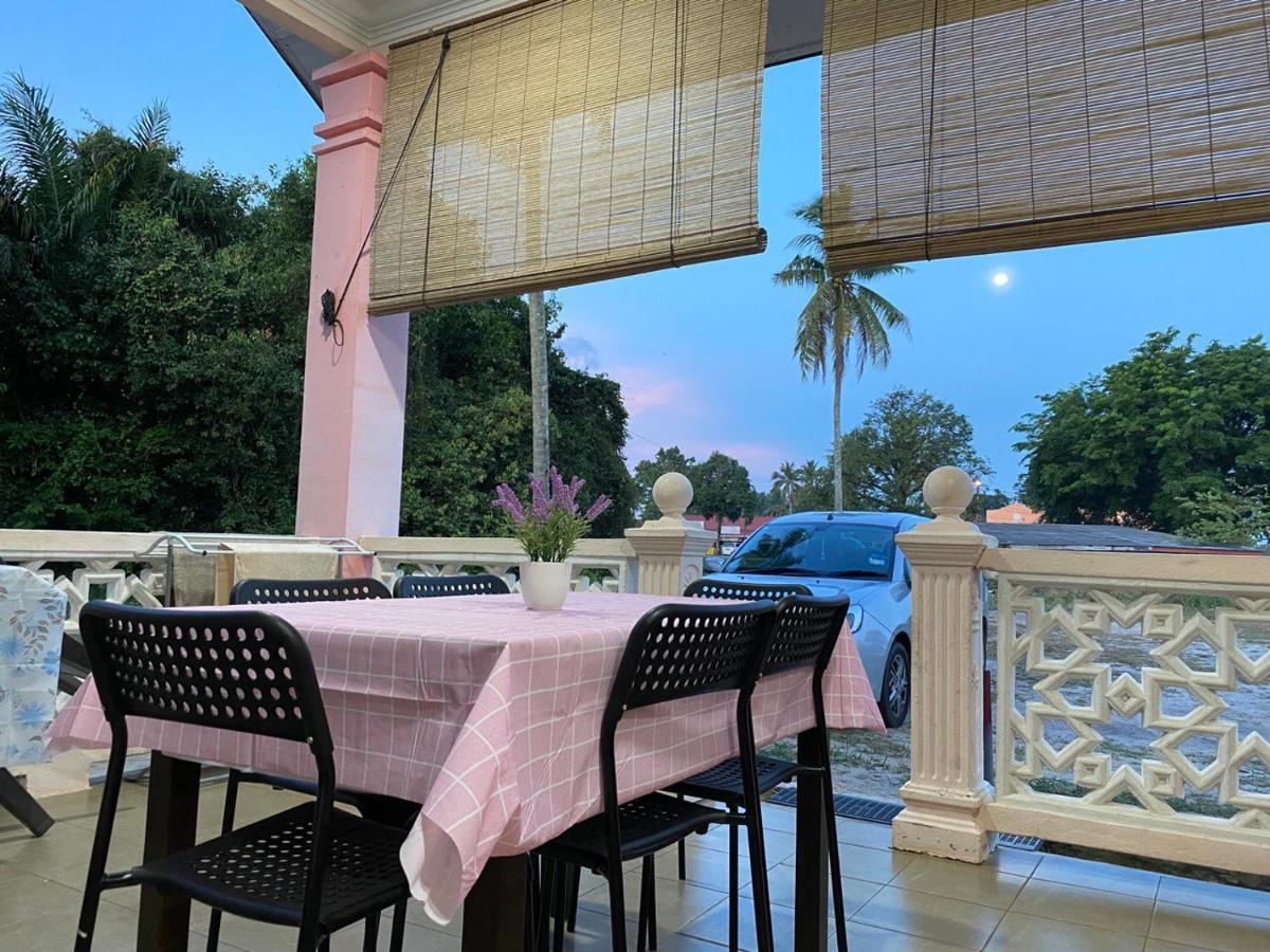 Besut Guesthouse Кампунг-Куала-Бесут Экстерьер фото