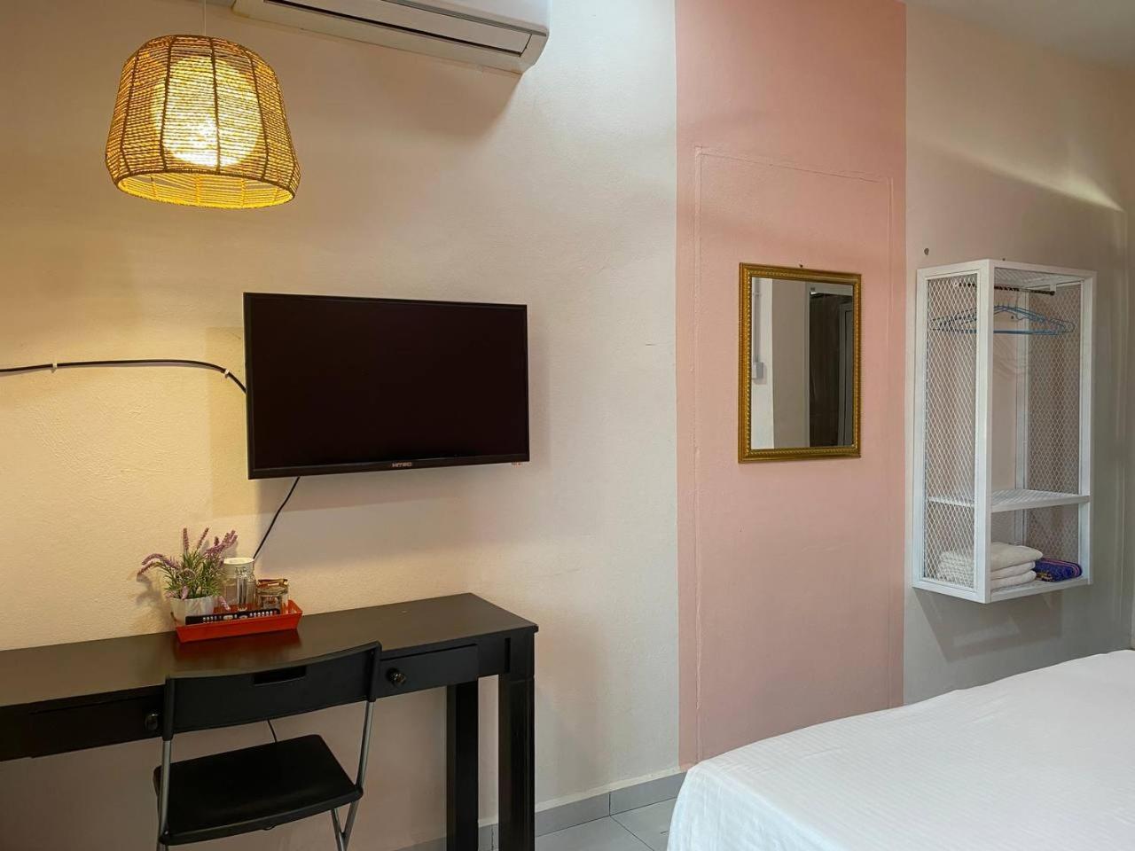 Besut Guesthouse Кампунг-Куала-Бесут Экстерьер фото